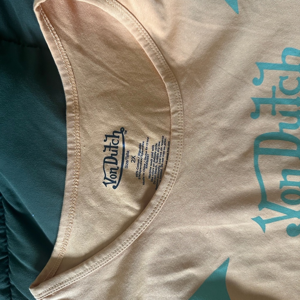 Von Dutch women’s cropped baby tee - Picture 4 of 4